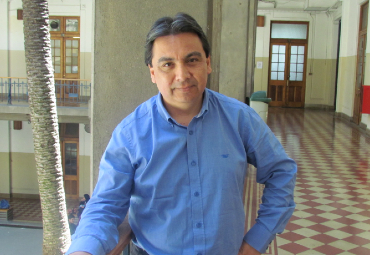 Profesor Esteban Vargas Abarzúa