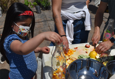 Picnic familiar y recetas saludables convocaron a familias en Taller de Centro Ceres