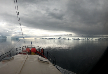 Académico PUCV participa en proyecto internacional para estimar los impactos del cambio climático en el Océano Antártico
