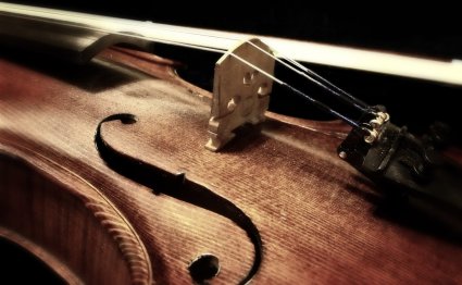 Llamado a audición para violín en Orquesta de Cámara PUCV