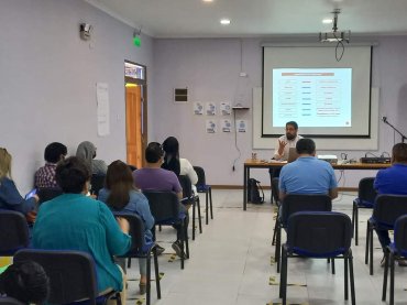 Prof. Mirko Muena capacita a profesores de religión de la Diócesis de Calama