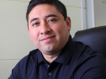 Académico Álvaro López participó en programa de UCVTV