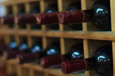 Revolucionario proyecto busca eliminar el uso de químicos en la producción de vino con nanotecnología