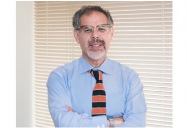 Profesor Orlando De la Vega asume como Director General de Asuntos Internacionales