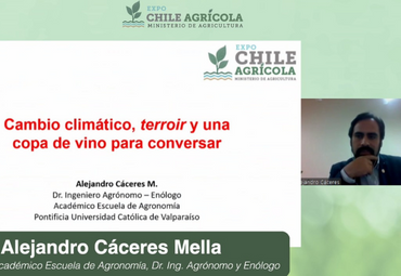 Importante participación de Escuela de Agronomía en Expo Chile Agrícola 2022
