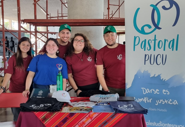 Pastoral PUCV participa en Feria de Servicios Universitarios