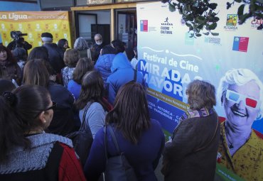 A teatro lleno se inauguró en La Ligua el “Festival de Cine Miradas Mayores” junto a las actrices Anita Reeves y Consuelo Holzapfel