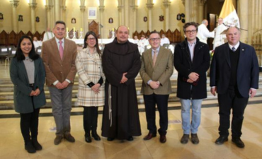 Autoridades de la Facultad Eclesiástica de Valparaíso participaron en la celebración del Te Deum en Iglesia Catedral de Valparaíso