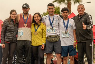 PUCV unió a las familias en evento running "Corriendo al Centenario"