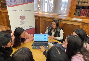 Escuela de Comercio realiza taller de asesoramiento a emprendedores de SERCOTEC