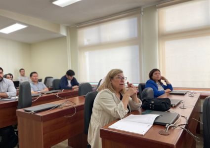 Escuela de Comercio realizó Seminario Académico de Investigación