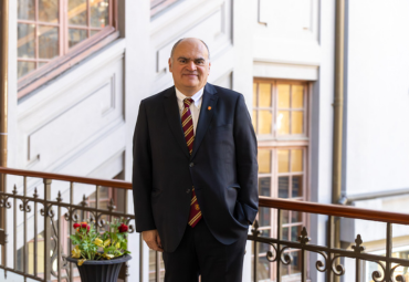 Capítulo Académico atribuye a profesor Críspulo Marmolejo la jerarquía de Profesor Adjunto de la Pontificia Universidad Católica de Valparaíso