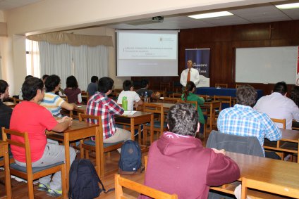 Buscan fortalecer la docencia en Ingeniería con variadas e innovadoras iniciativas - Foto 1