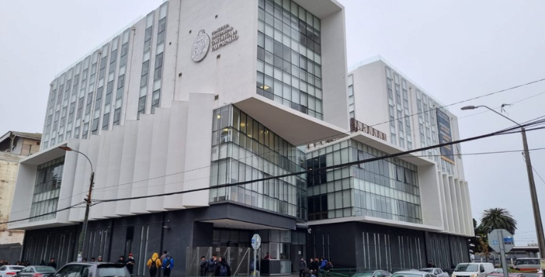 Escuela de Ingeniería de Construcción y Transporte