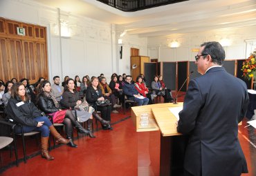 Funcionarios de la Municipalidad de Viña del Mar finalizan Diplomado en Intervención Familiar - Foto 2