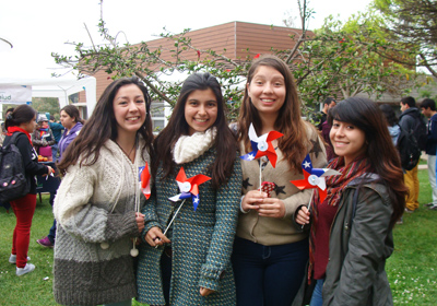 Estudiantes PUCV celebran fiestas patrias en “Previa Dieciochera” - Foto 1