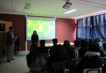 PACE PUCV realiza primera reunión de acompañamiento con comunidades escolares en liceo de Algarrobo - Foto 1