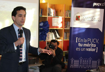 Chile Digital y PUCV lanzan plan piloto de formación de escuelas ciudadanas en Valparaíso - Foto 3
