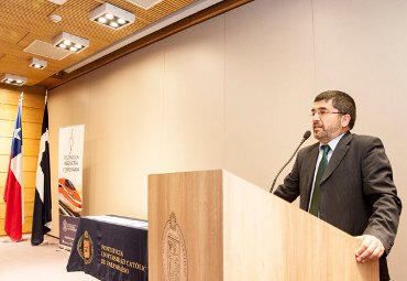 Alumnos del 1° Diplomado en Ingeniería Ferroviaria que se realiza en Chile reciben su certificación - Foto 2