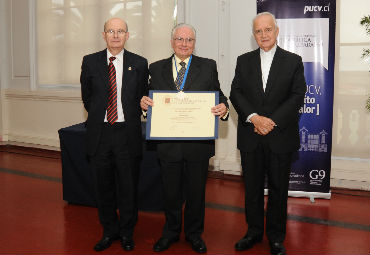 Académico Patricio Arana es nombrado Profesor Emérito PUCV - Foto 1
