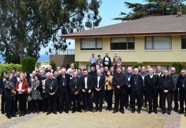 Rector Elórtegui participa en jornada de la 110ª Asamblea Plenaria de la Conferencia Episcopal de Chile - Foto 1