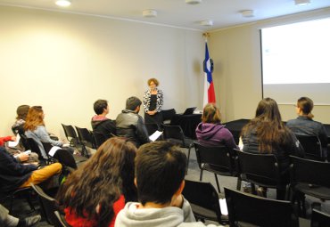 Académica de la Universidad de Montreal expuso sobre diccionario analítico para la globalización - Foto 2