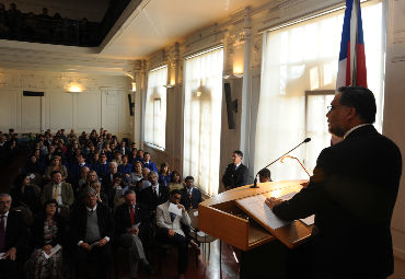 Pontificia Universidad Católica de Valparaíso gradúa a 48 nuevos doctores - Foto 3