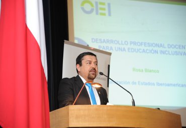 Directora de OEI en Chile inauguró Año Académico de la Escuela de Pedagogía - Foto 4