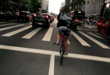 El Documental del Mes: Cinta muestra el conflicto entre ciclistas y la industria automotriz - Foto 3