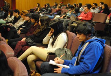 Instituto de Historia realiza foro sobre movimientos sociales, feminismo y políticas públicas - Foto 4