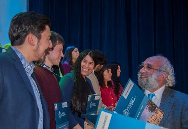 Despiden a estudiantes PUCV que inician intercambio en el extranjero - Foto 1