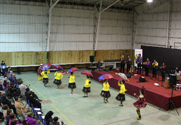 CFT UCEVALPO de Quillota se tiñó con los colores de los bailes del Norte Grande - Foto 3
