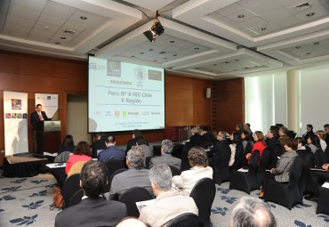 PUCV y Familias Empresarias de Chile realizan Foro sobre desafíos tributarios - Foto 1