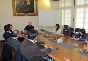 Instituto de Historia realizó cuarta sesión del Grupo de Estudios “Circulación de la información, objetos y personas” - Foto 2
