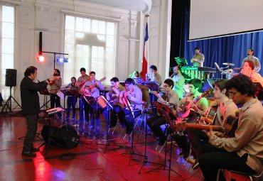 Orquesta Andina presentó su nuevo disco “Zumbidoss” en la PUCV - Foto 3