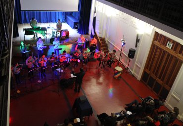 Orquesta Andina presentó su nuevo disco “Zumbidoss” en la PUCV - Foto 2