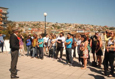 Estudiantes de intercambio de las universidades del CRUV visitan Palacio Baburizza - Foto 2