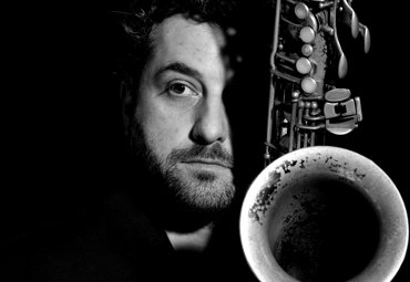 Ex alumno del Instituto de Música realiza tesis doctoral sobre improvisación musical en la clase de saxofón - Foto 1