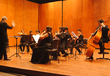 Orquesta de Cámara PUCV se presentó en renombrado festival de la ciudad de Mendoza - Foto 2