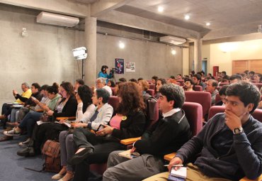 Alcalde electo de Valparaíso, Jorge Sharp, inaugura las IV Jornadas por el Derecho a la Comunicación en Periodismo PUCV - Foto 2