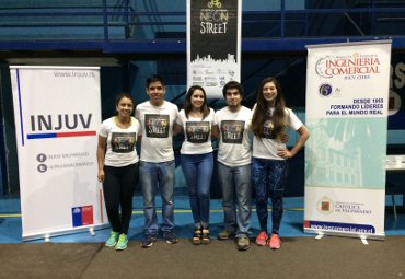 Estudiantes PUCV organizan cicletada nocturna por Valparaíso y Viña del Mar - Foto 2