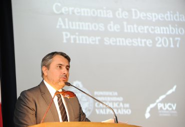 PUCV realiza ceremonia de despedida a alumnos que inician intercambio estudiantil en 2017 - Foto 4