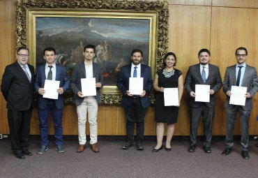 PUCV realiza ceremonia de certificación del Diplomado en Docencia Universitaria 2016 - Foto 3