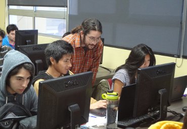 Proyecto de Innovación rediseñó metodologías y evaluaciones en la Escuela de Ingeniería Informática - Foto 1