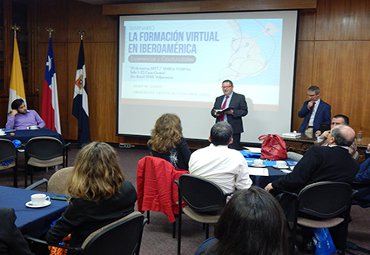 Formación virtual en Iberoamérica es analizada por consultor internacional en la PUCV - Foto 1