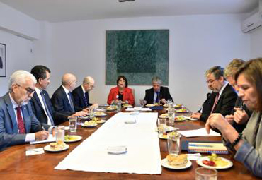 Presidente del G9 sobre cita con Ministros Eyzaguirre y Delpiano: “Tomamos esta reunión como un retorno a la sensatez en educación superior” - Foto 1