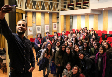 Red Alumni y L’Oréal realizan charla para alumnos de últimos años