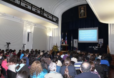 En la PUCV se efectuó Foro Internacional sobre Fertilización con Hierro en los océanos - Foto 1