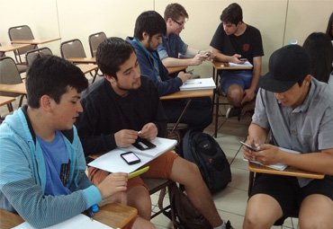 Proyecto de Innovación incorporó el uso de smartphones en el Instituto de Matemáticas - Foto 1