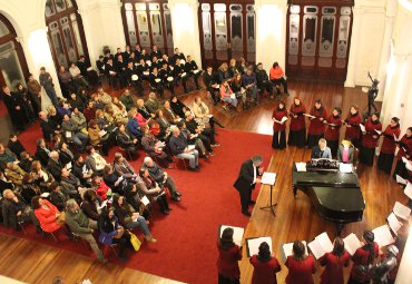 Coro Femenino de Cámara realizó concierto “Salut La France” en el Club de Viña del Mar - Foto 2